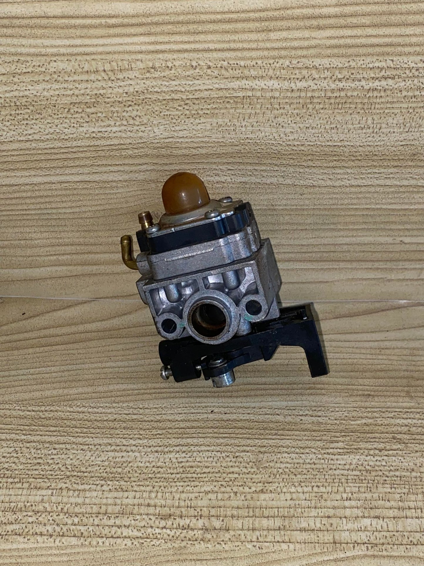 CARBURATEUR UMS 425
