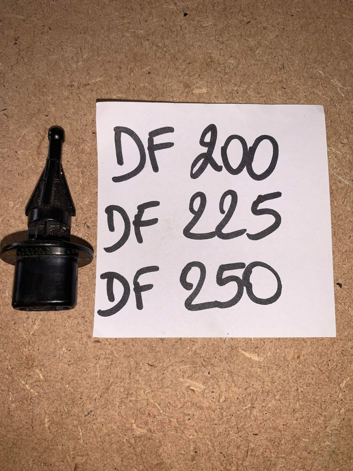 CAPTEUR TEMPERATURE/AIR DF200/225/250 ET JONHSON V6