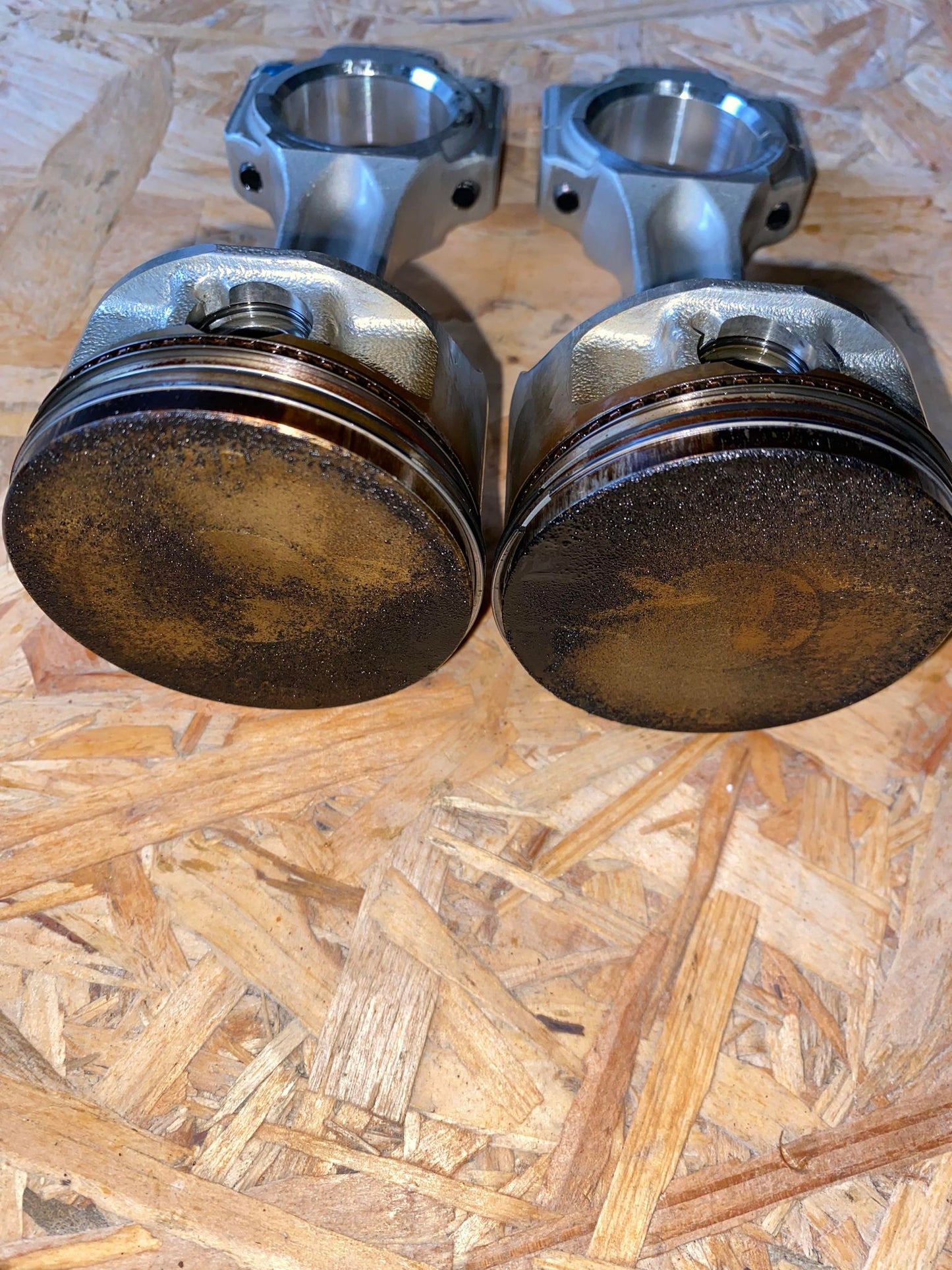 LOT DE 2 PISTON SELVA F15CMH