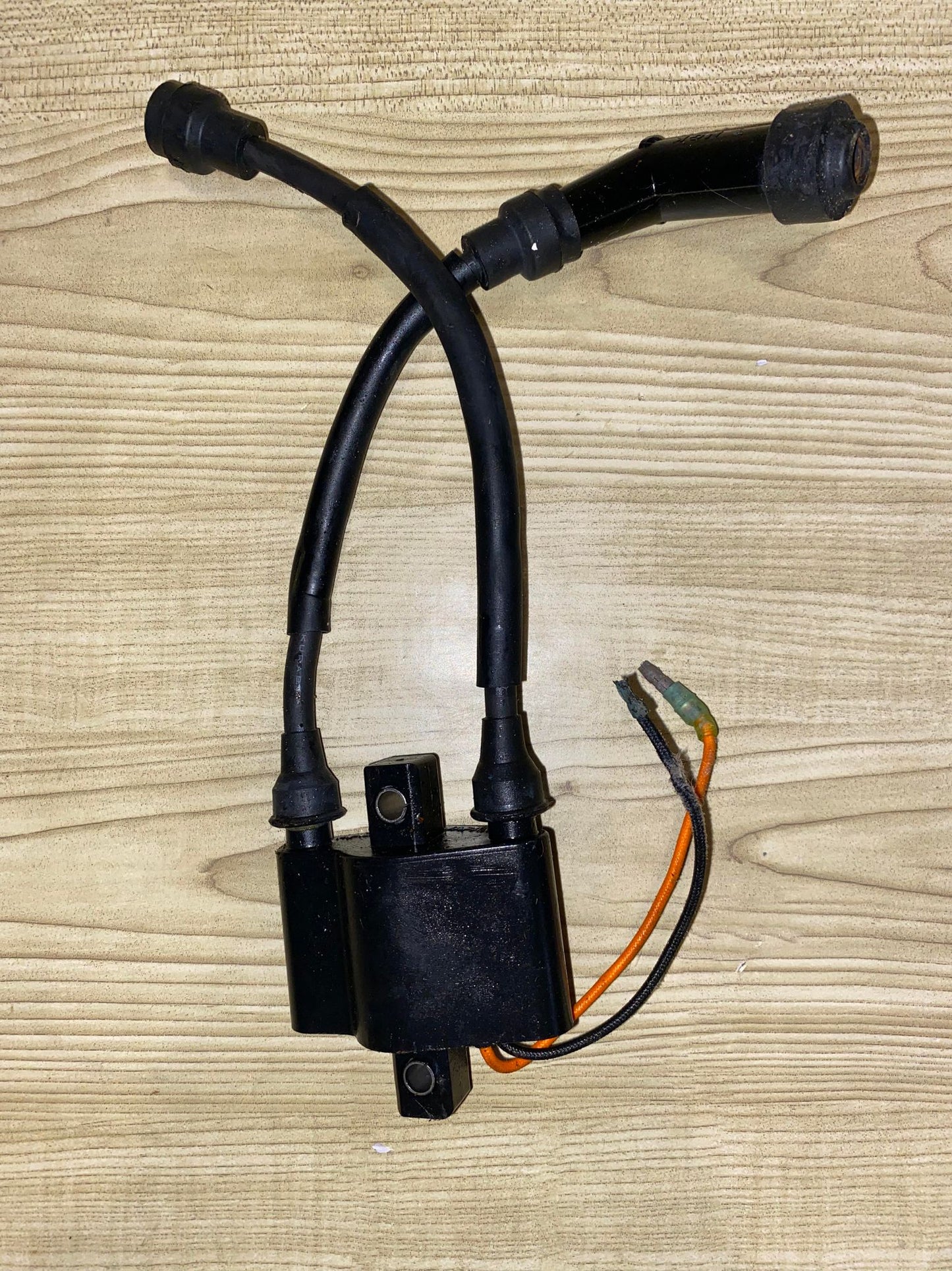 BOBINE D'ALLUMAGE TOHATSU MFS 9.9 MFS20E 4T