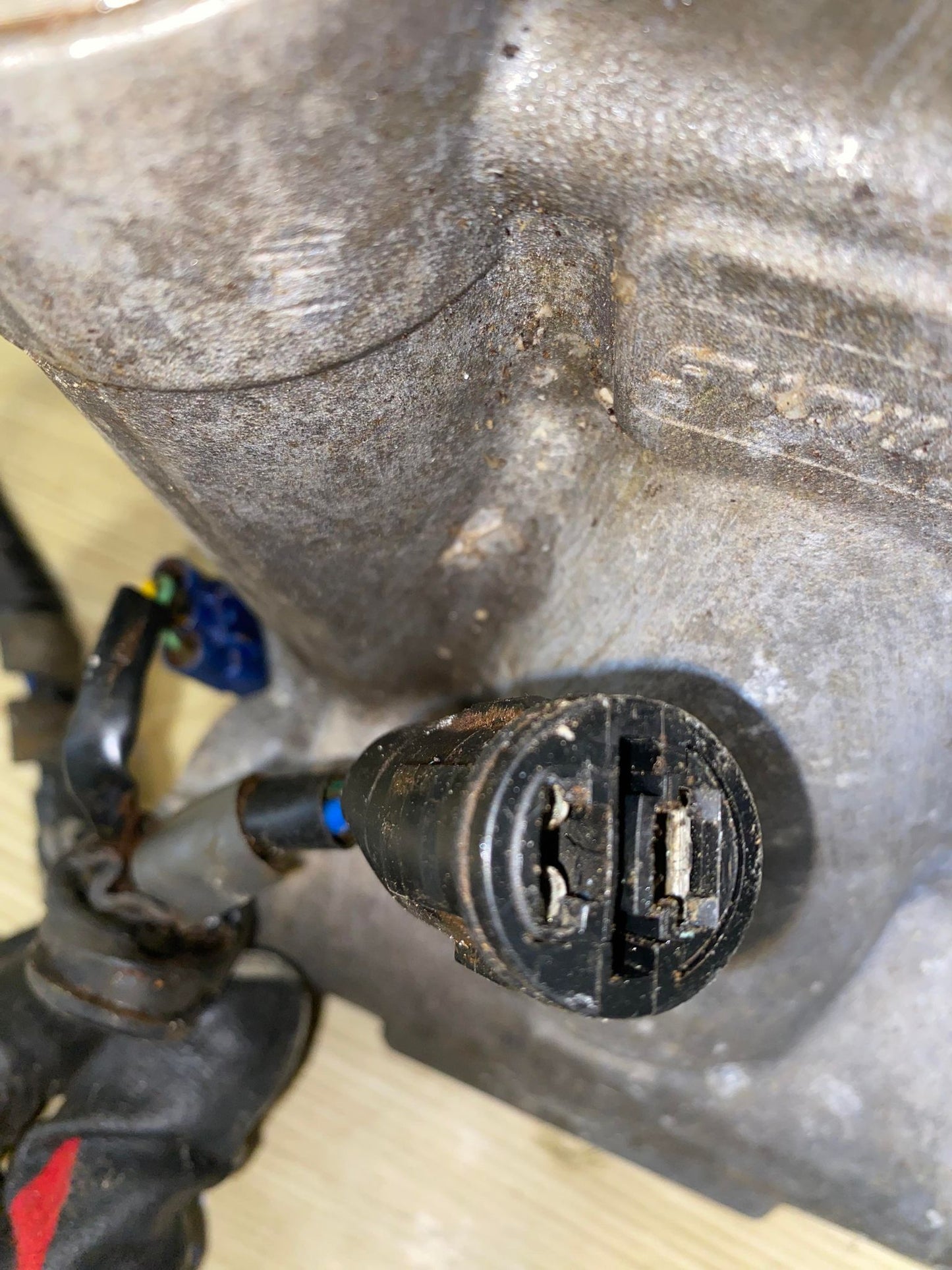 TRIM HONDA BF 75D