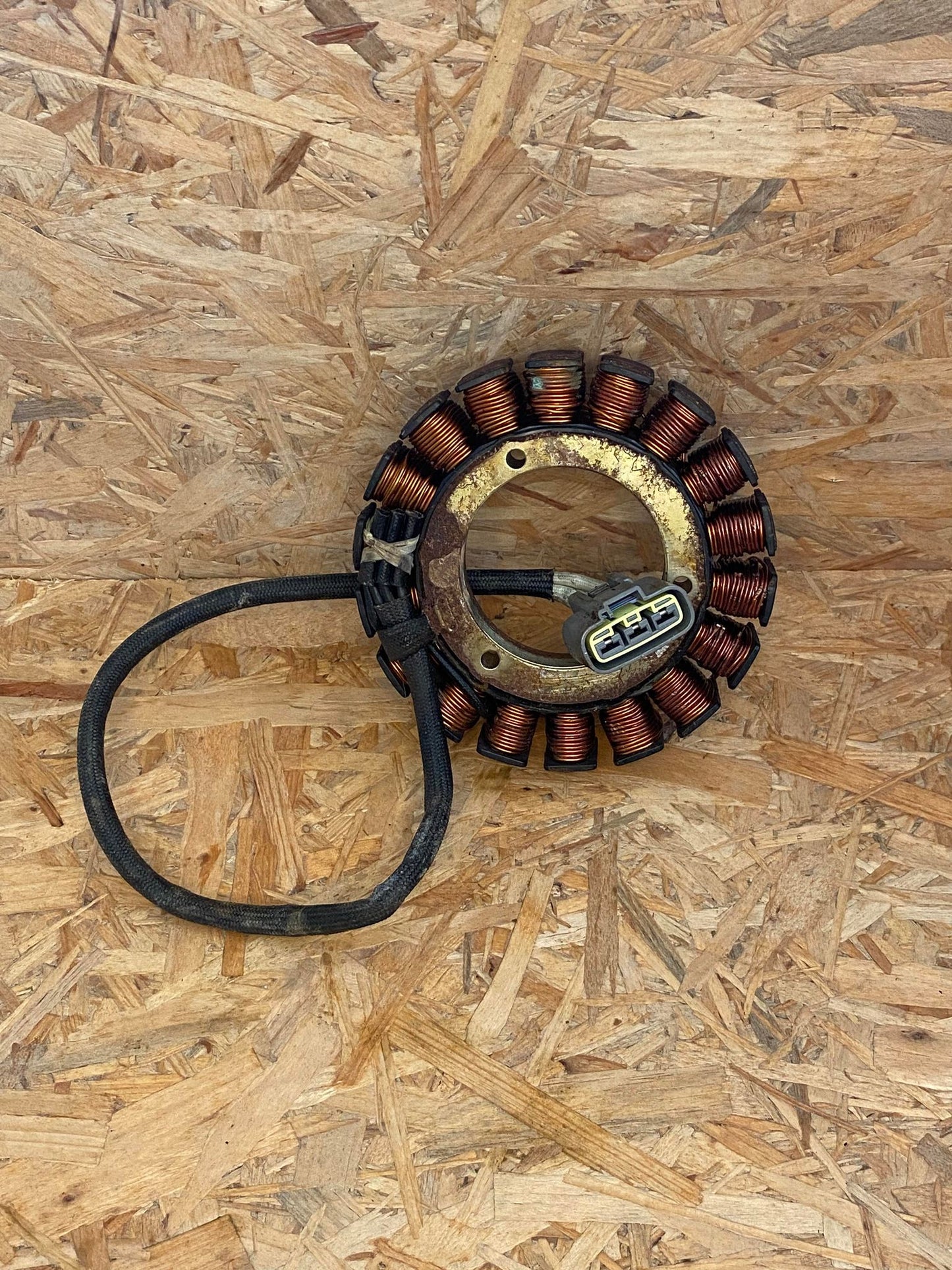 Bobine d'allumage / stator HONDA BF75 BF90