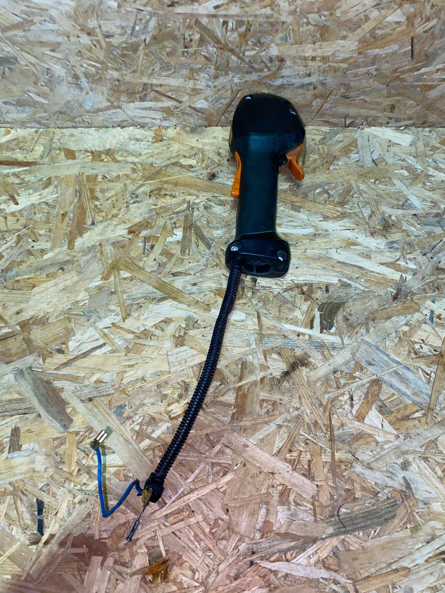 POIGNEE DE COMMANDE HL 94 K CE STIHL