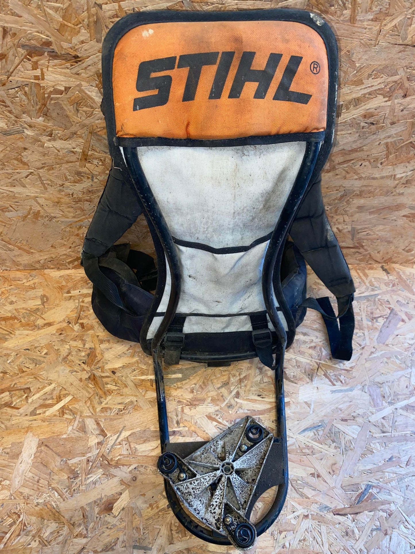 HARNAIS COMPLET STIHL - FR 85 T