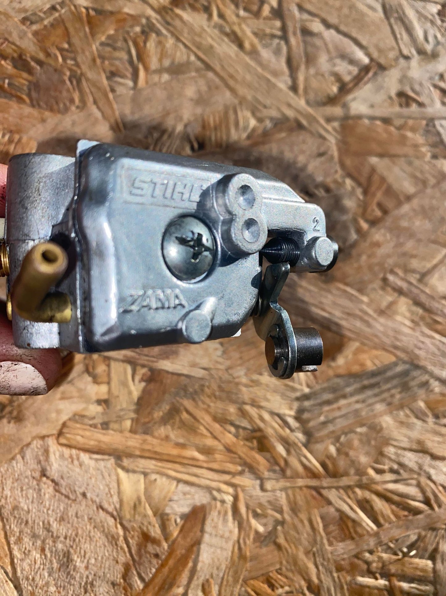 CARBURATEUR STIHL - HS 75