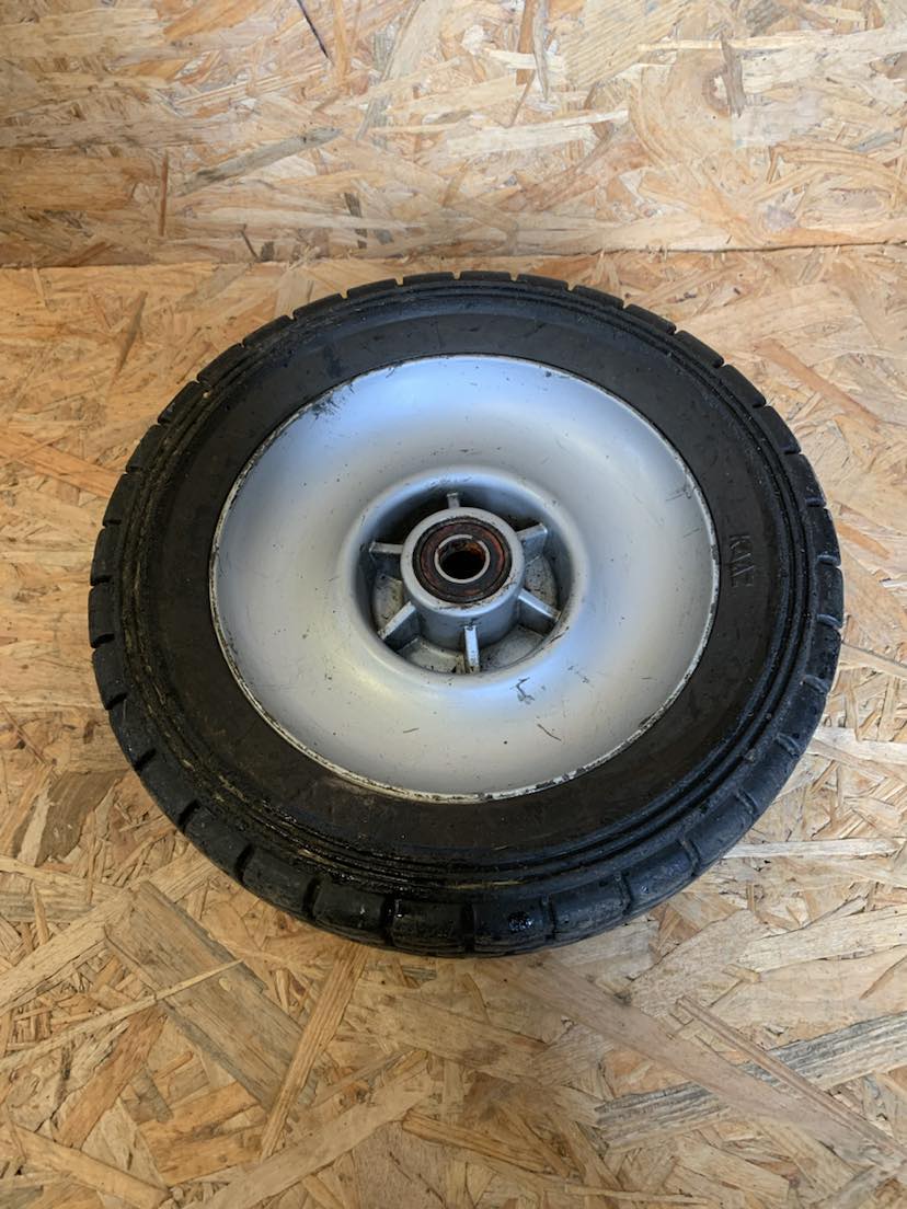 Roue avant tondeuse KAAZ