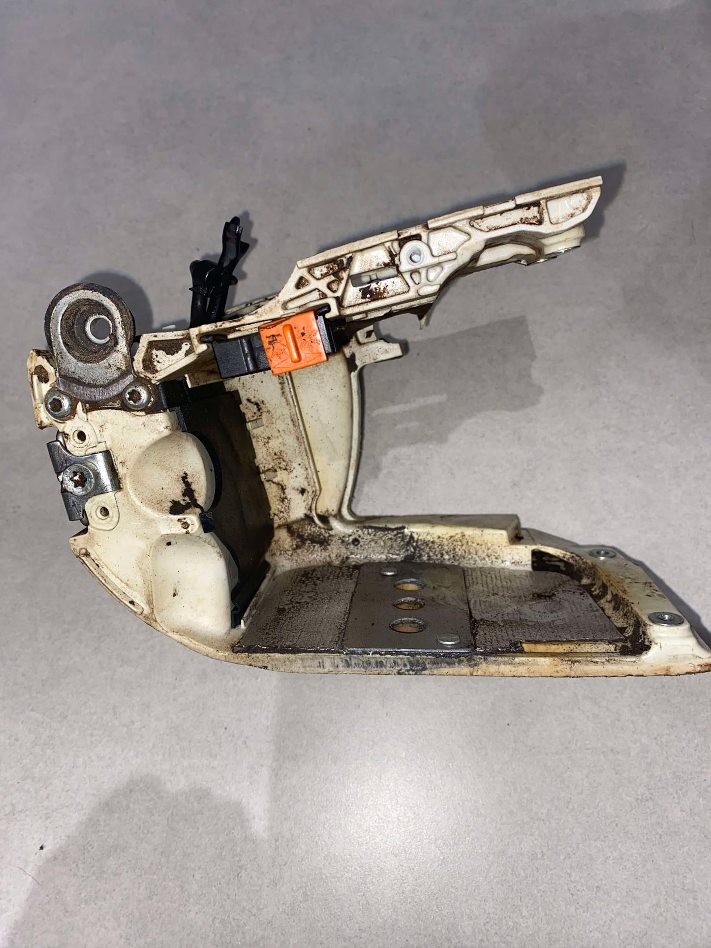 Carter de réservoir STIHL MS 201 TC M