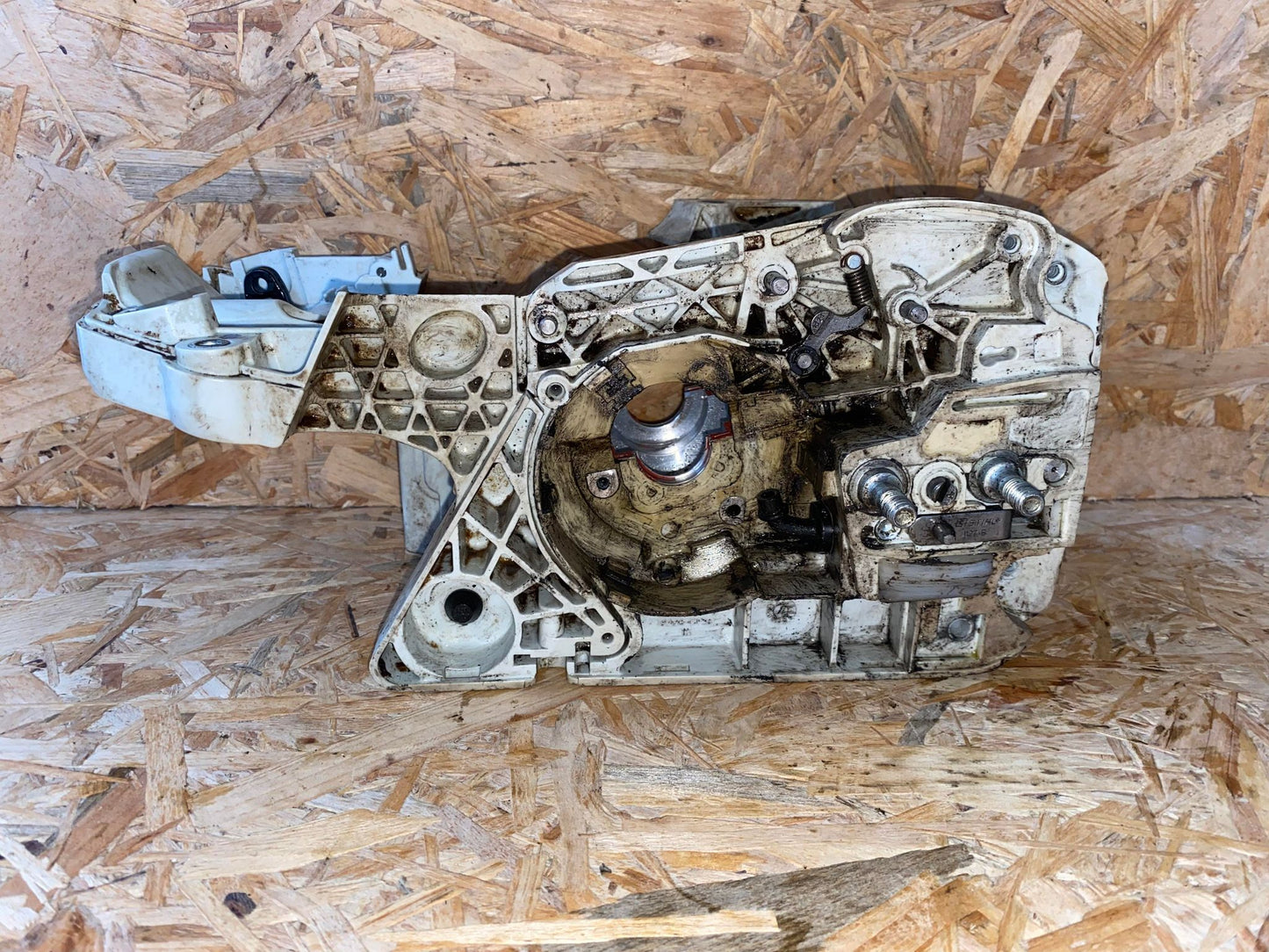 CARTER MOTEUR STIHL MS 391