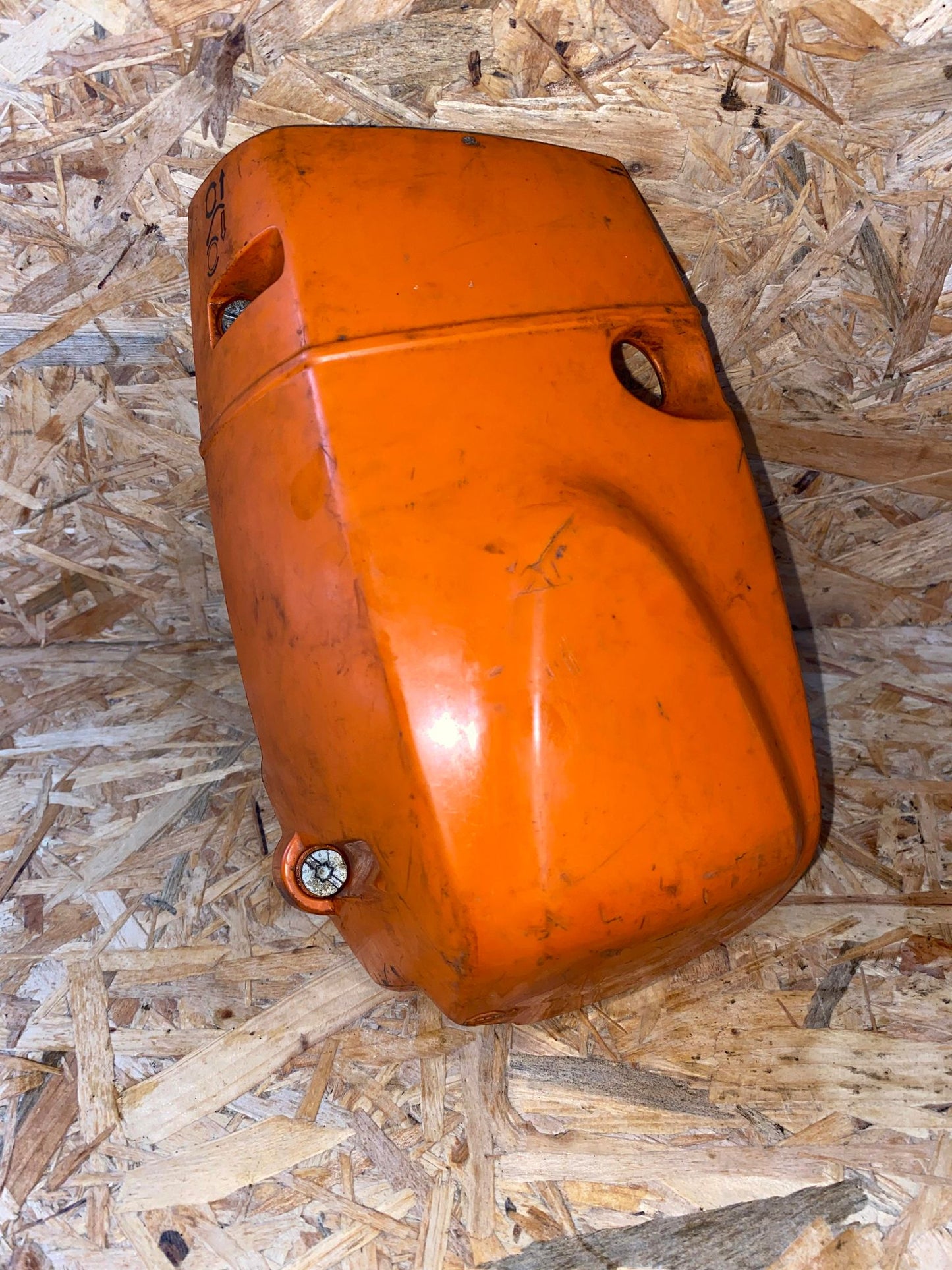 CAPOT MOTEUR STIHL MS 391