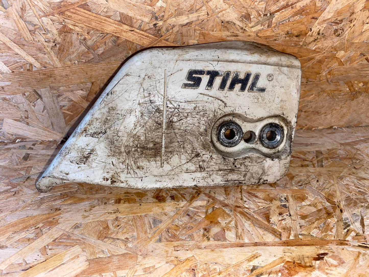 COUVERCLE DE PIGNON STIHL MS 391