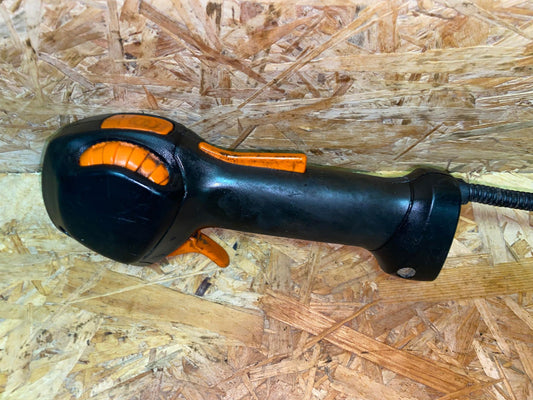POIGNEE DE COMMANDE HL 94 K CE STIHL